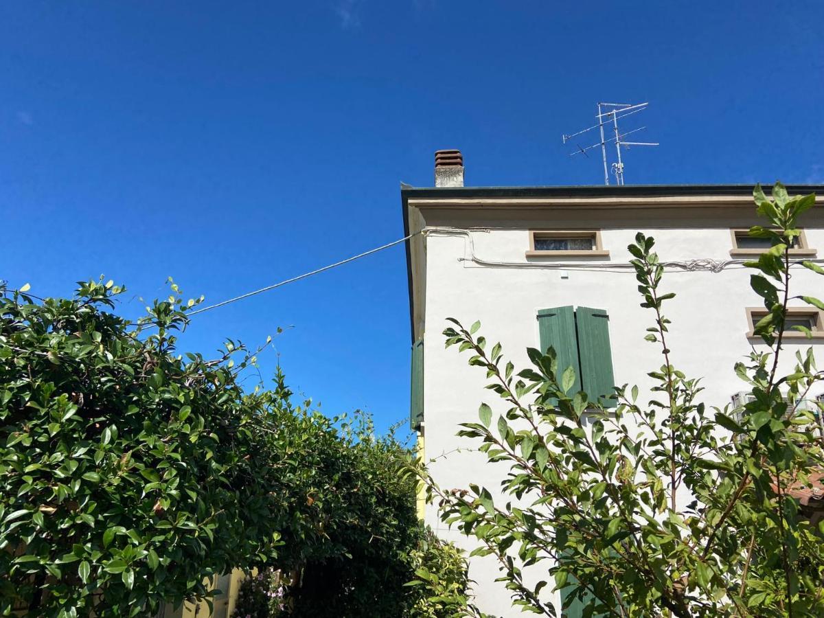 מלון פסקיארה דל גארדה Casa Porto Vecchio מראה חיצוני תמונה